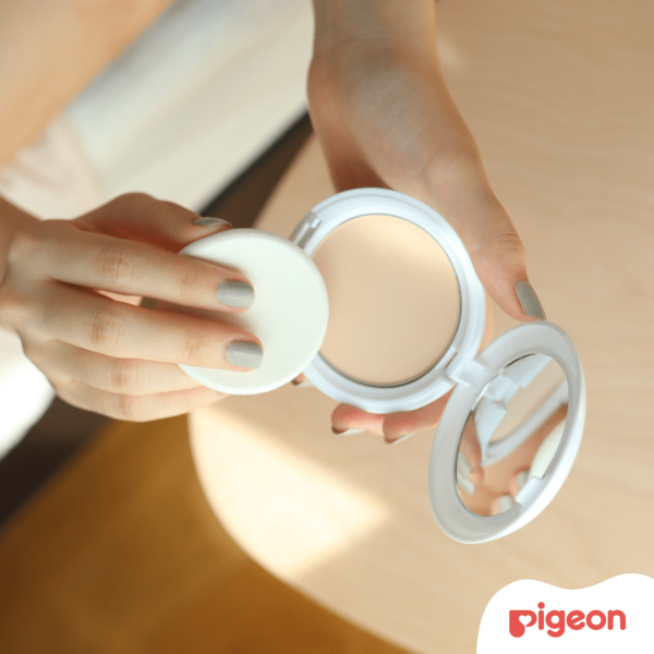 Pigeon Baby Compact Powder - Image 4